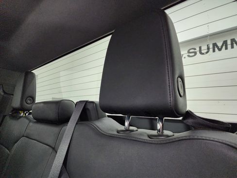 Used 2022 GMC Sierra 2500 Pro w/ Convenience Package image 33