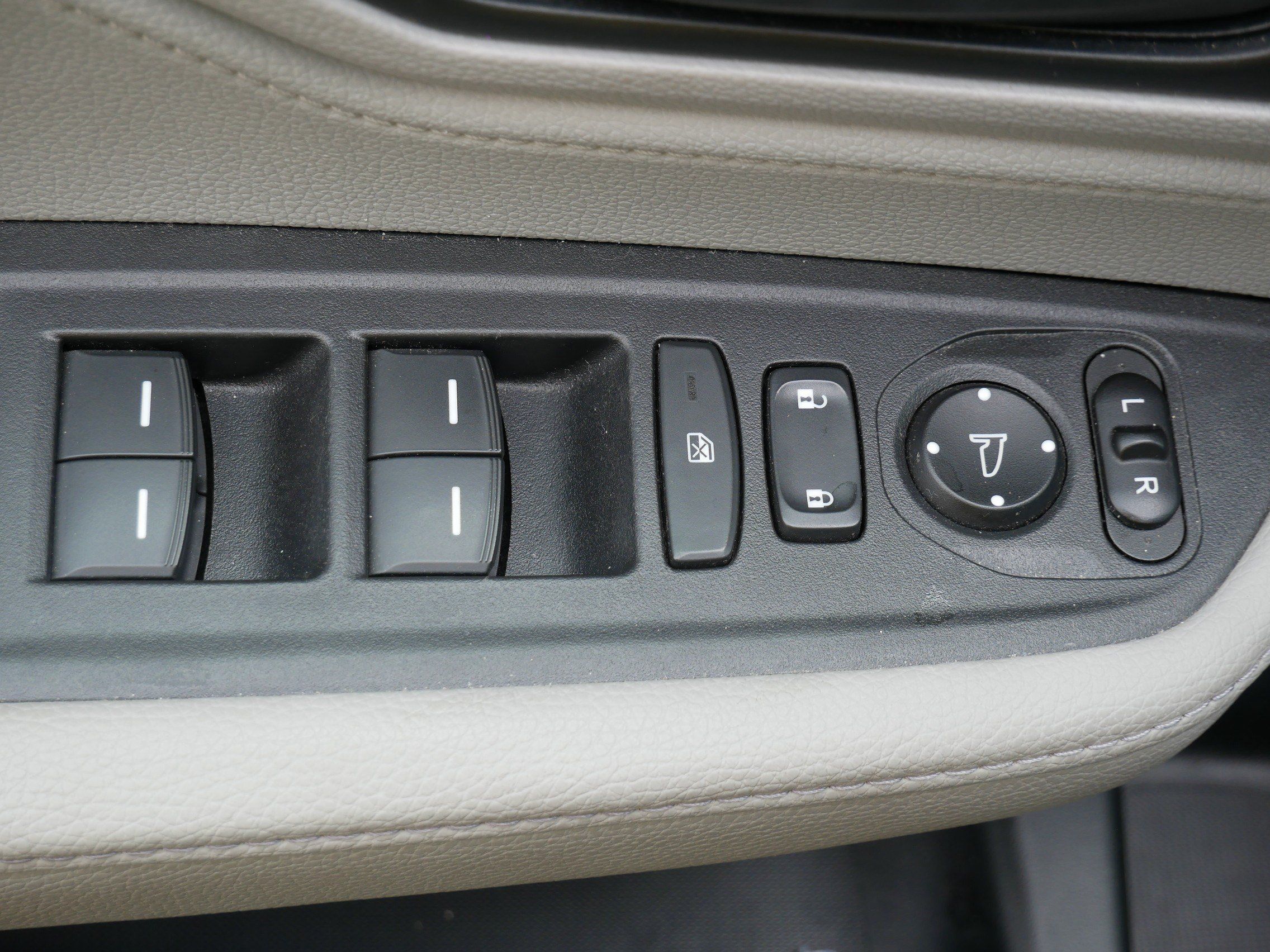 Used 2019 Honda Odyssey EX-L image 20