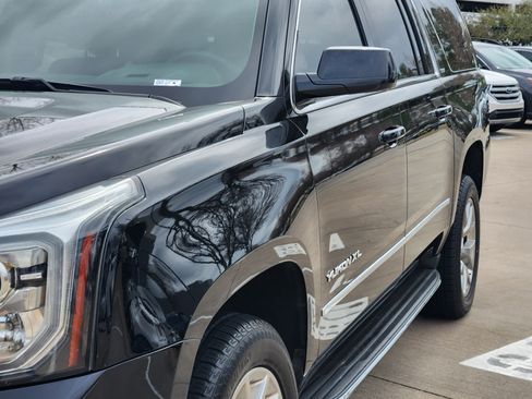 Used 2018 GMC Yukon XL SLT w/ Premium Edition image 9