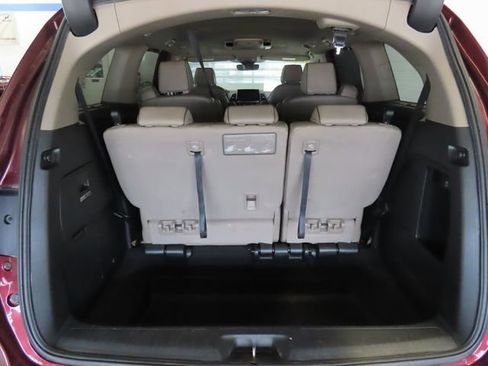 Used 2021 Honda Odyssey Elite image 41