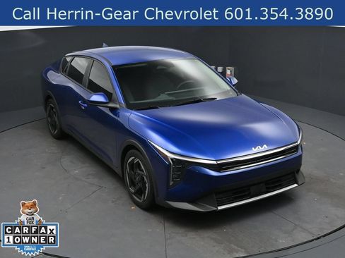Used 2025 Kia K4 EX FWD image 1