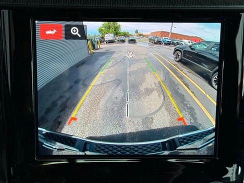 Used 2025 RAM 1500 Big Horn AWD/4WD image 34