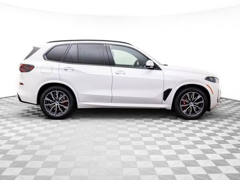 New 2026 BMW X5 xDrive50e w/ Executive Package image 8