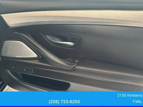 Used 2016 BMW M5 RWD image 22