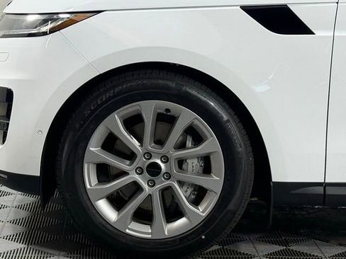 New 2026 Land Rover Range Rover Sport SE image 14