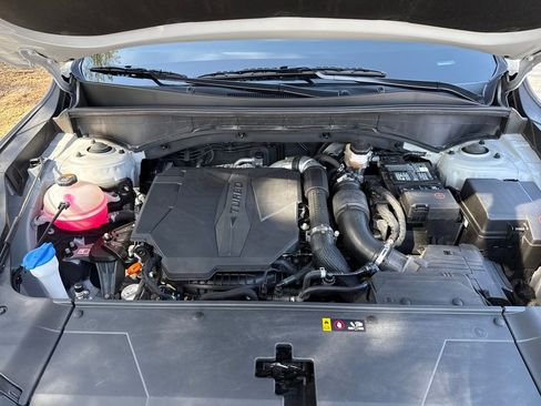 Used 2025 Kia Sorento SX image 30