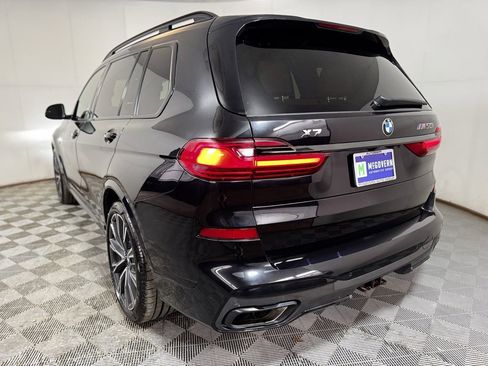 Used 2022 BMW X7 M50i image 2