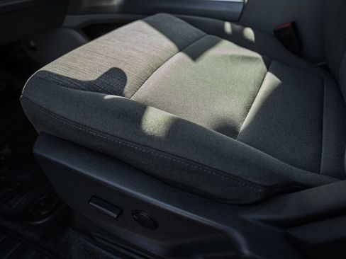 Used 2024 Ford F450 XLT w/ FX4 Off-Road Package AWD/4WD image 45