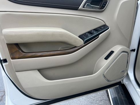 Used 2019 GMC Yukon XL Denali w/ Denali Ultimate Package AWD/4WD image 21