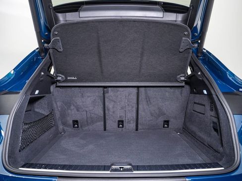 Certified 2024 Porsche Cayenne Coupe image 28