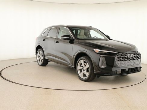 New 2025 Audi Q5 Premium Plus image 10