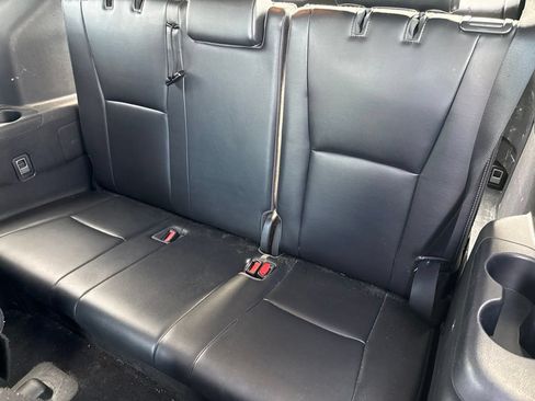 Used 2021 Toyota Highlander Platinum FWD image 10
