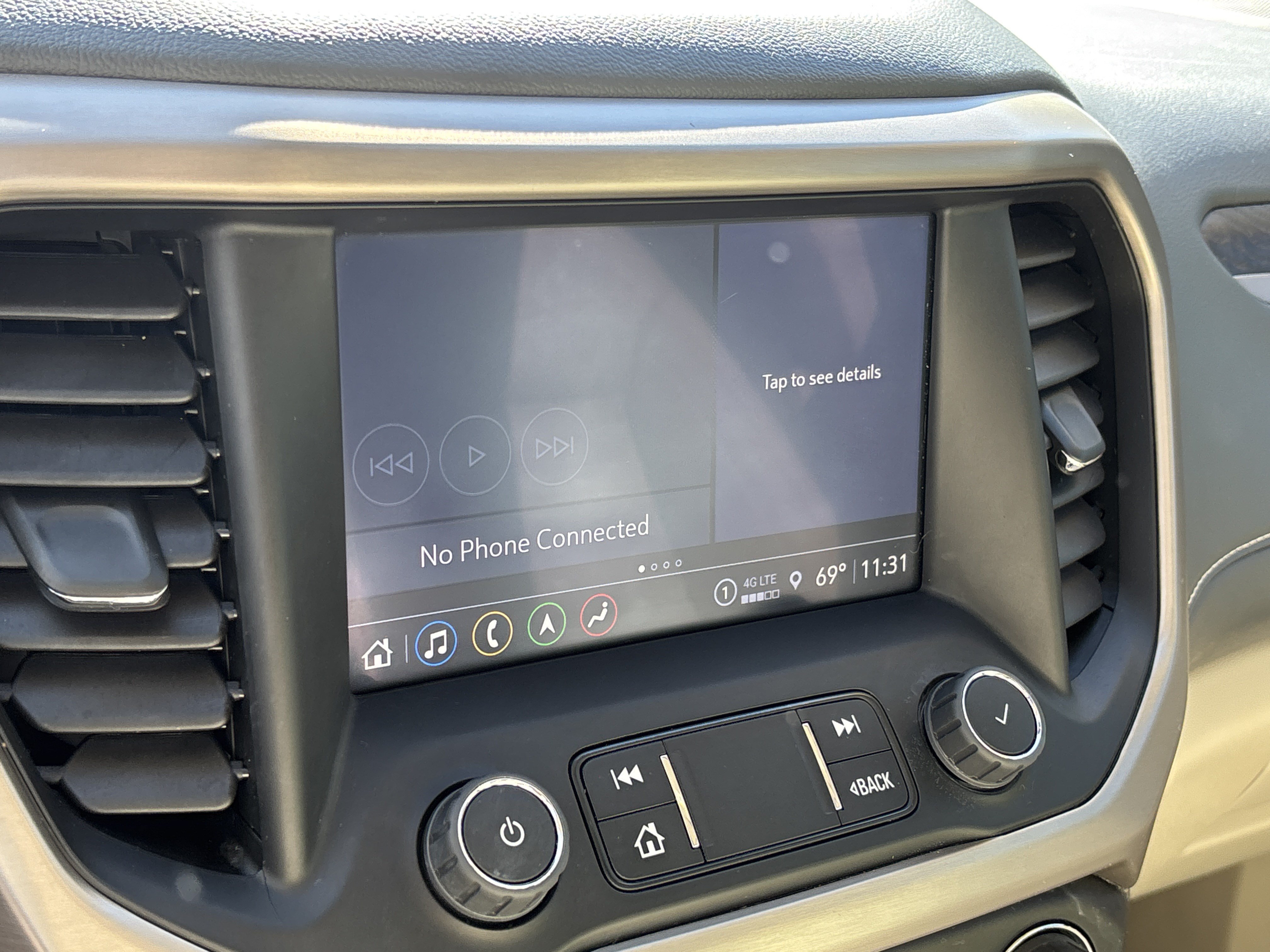 Used 2022 GMC Acadia Denali w/ Denali Ultimate Package FWD image 27