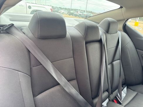 Used 2023 Nissan Altima 2.5 SV image 26