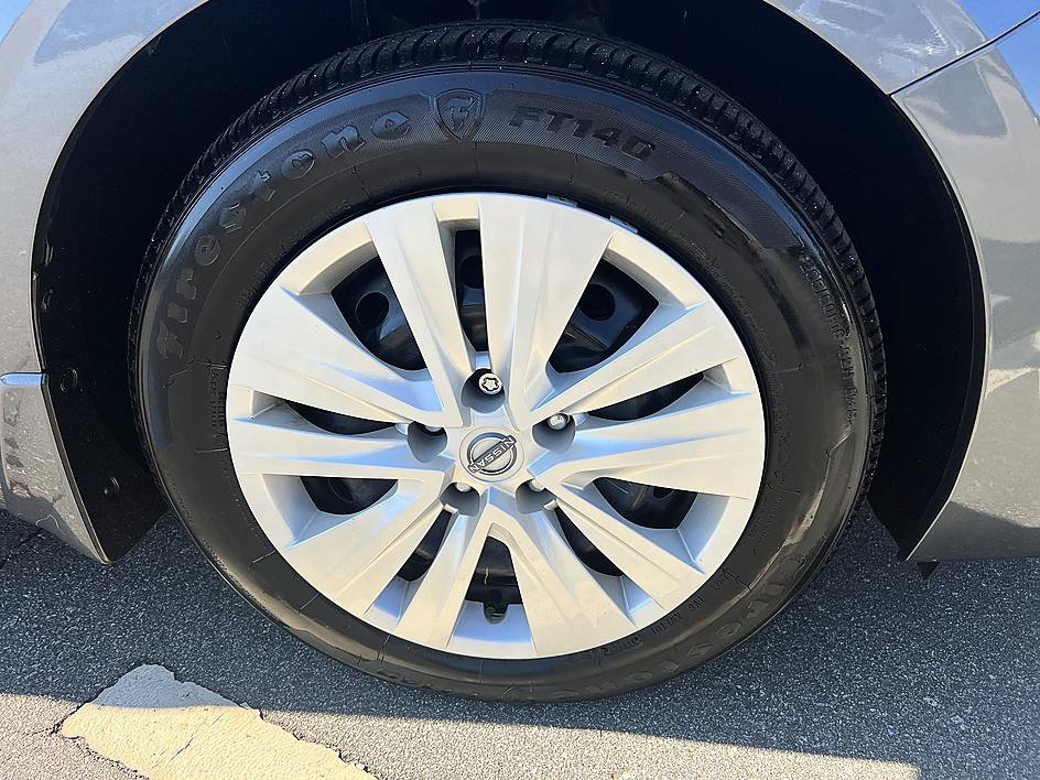Certified 2025 Nissan Sentra S FWD image 12