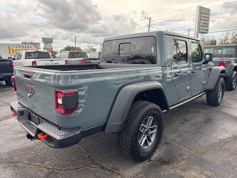 New 2026 Jeep Gladiator Mojave image 2