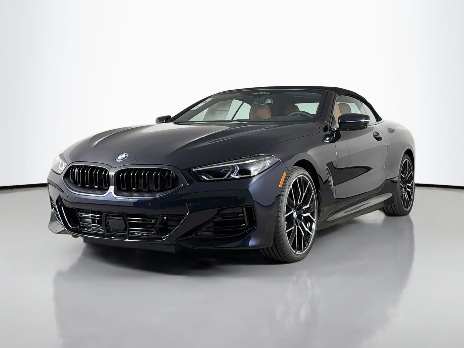 Used 2026 BMW 840i Convertible RWD image 3
