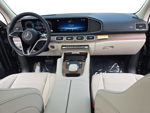 New 2026 Mercedes-Benz GLE 450 4MATIC image 9