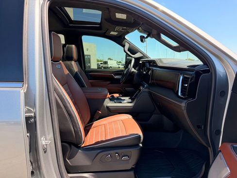 Used 2024 GMC Sierra 2500 Denali Ultimate AWD/4WD image 22