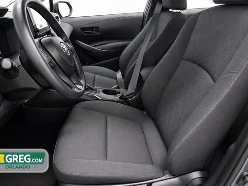 Used 2025 Toyota Corolla LE FWD image 8