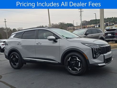 New 2026 Kia Sportage EX FWD image 1