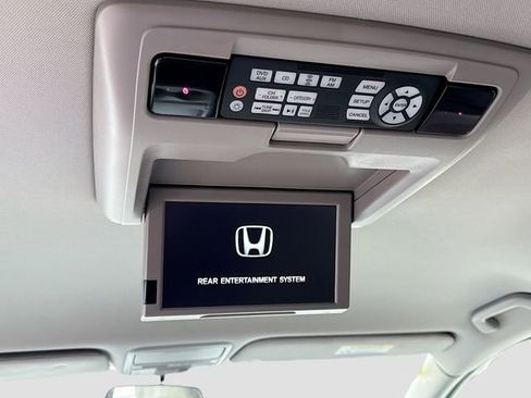 Used 2016 Honda Odyssey SE image 23