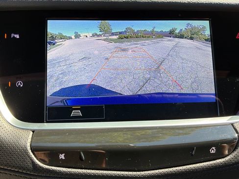 New 2026 Cadillac XT5 Luxury w/ LPO, Premium Carpet Package AWD/4WD image 14