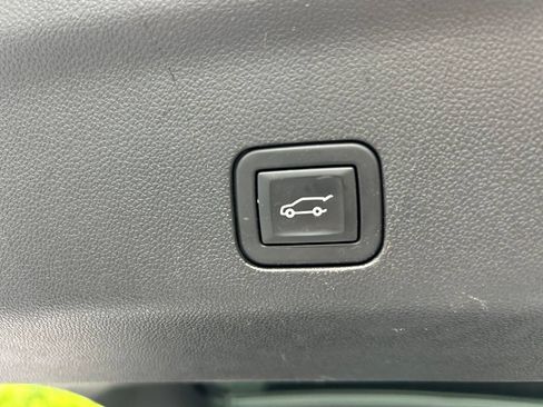 Used 2023 GMC Yukon Denali w/ Max Trailering Package RWD image 41