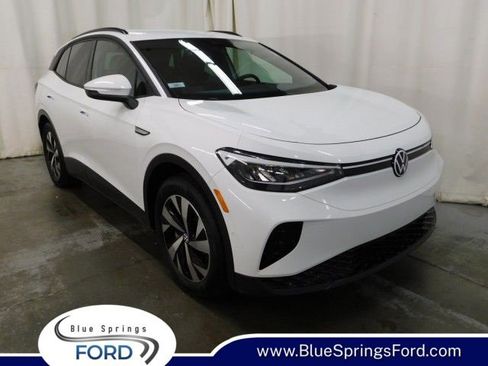 Used 2023 Volkswagen ID.4 Pro image 1