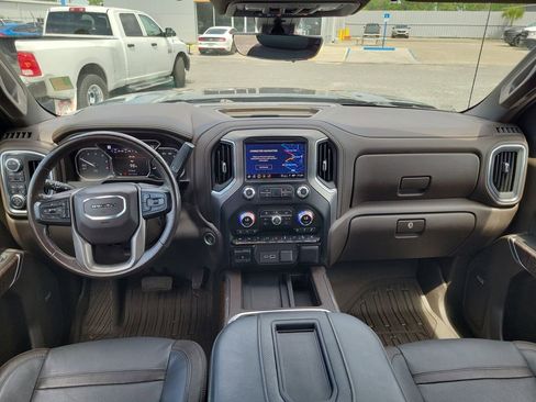 Used 2021 GMC Sierra 1500 Denali w/ Denali Ultimate Package AWD/4WD image 27