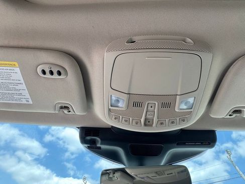 Used 2023 Lincoln Nautilus Reserve w/ Equipment Group 201A image 31