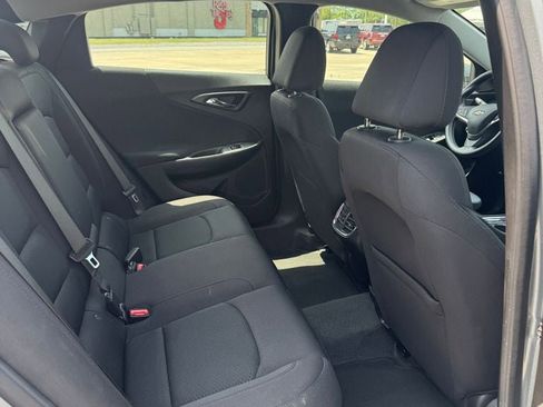 Used 2024 Chevrolet Malibu LT FWD image 16