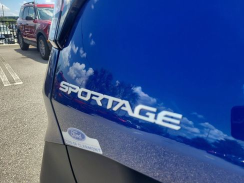 Used 2023 Kia Sportage X-Line w/ X-Line Premium Package AWD/4WD image 9