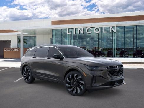 New 2026 Lincoln Nautilus Black Label w/ Jet Appearance Package AWD/4WD image 7