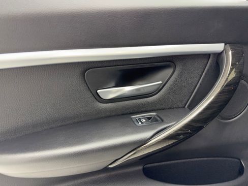 Used 2018 BMW 330i Sedan image 37