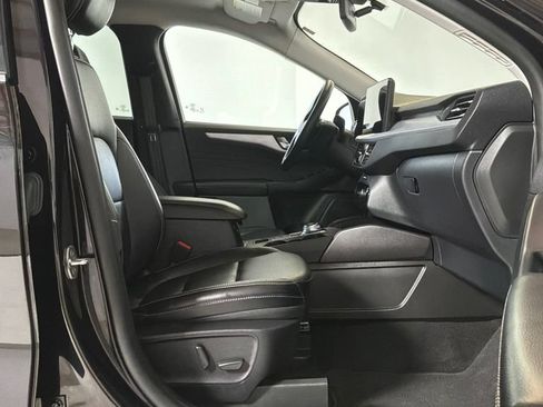 Used 2025 Ford Escape Platinum AWD/4WD image 15