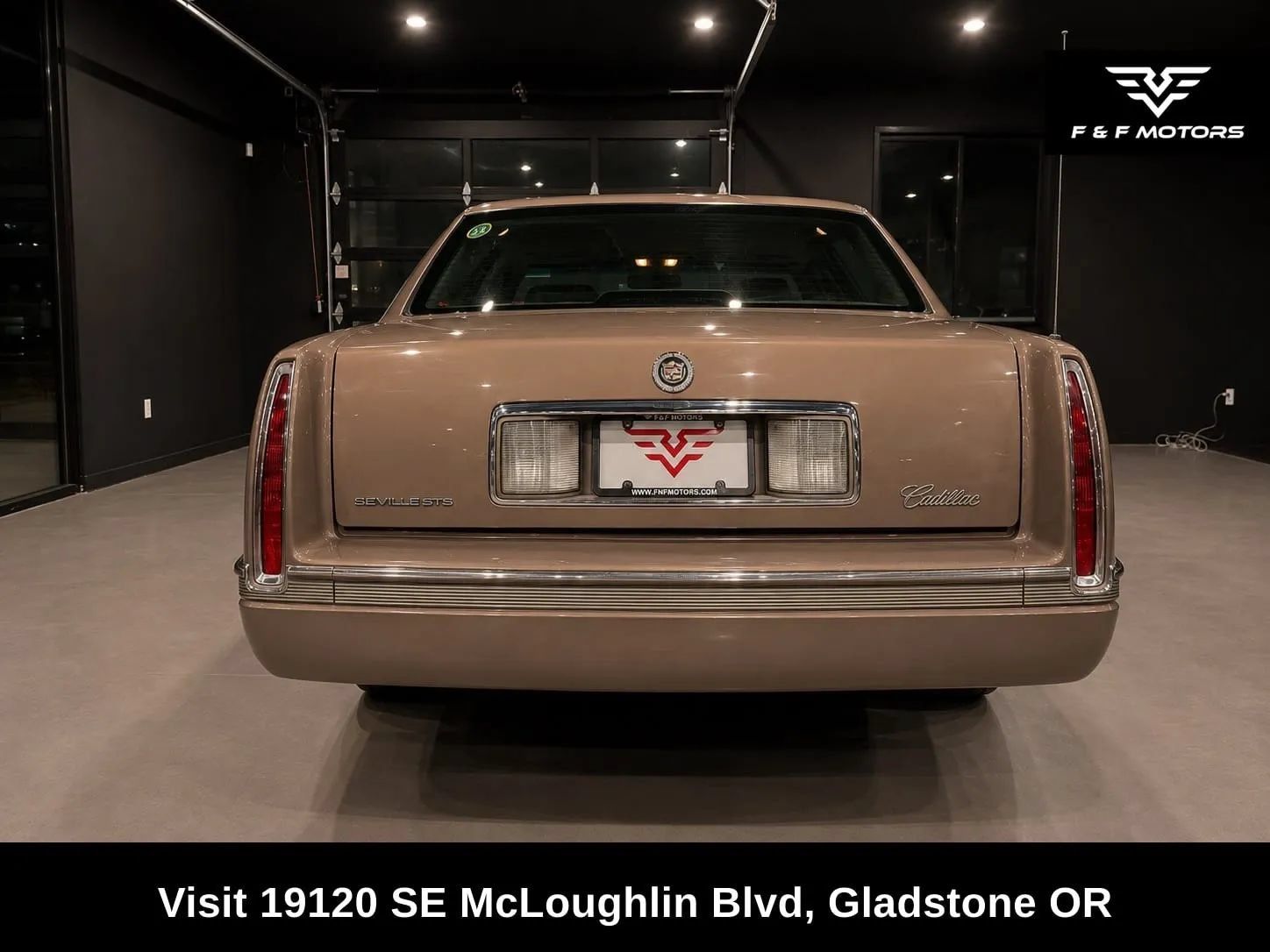 Used 1995 Cadillac De Ville Concours FWD image 4