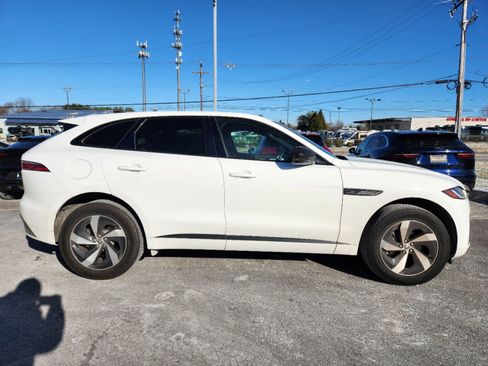 Certified 2024 Jaguar F-PACE R-Dynamic S image 5