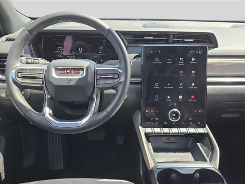 Used 2025 GMC Terrain Elevation FWD image 9