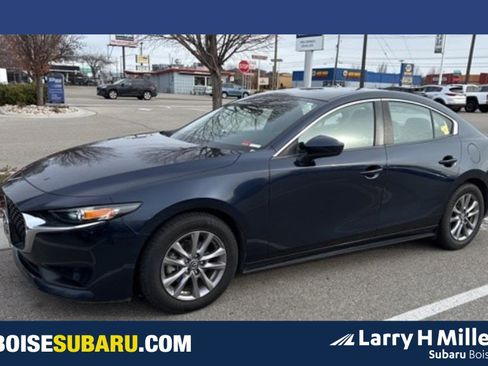 Used 2021 MAZDA MAZDA3 s image 1