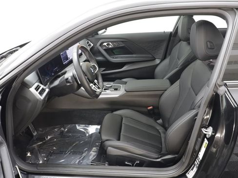 Used 2026 BMW M240i xDrive Coupe AWD/4WD image 6