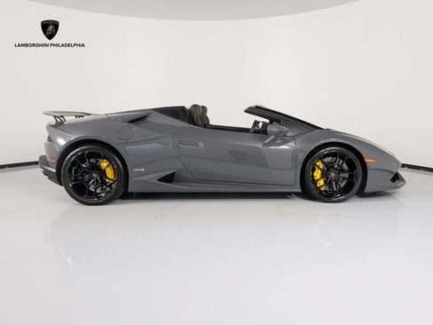 Used 2016 Lamborghini Huracan LP 610-4 AWD/4WD image 7