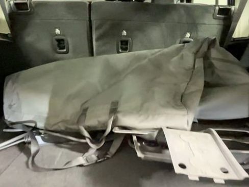 Used 2024 Jeep Wrangler Unlimited AWD/4WD image 19