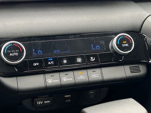 New 2025 Hyundai Elantra Blue image 21