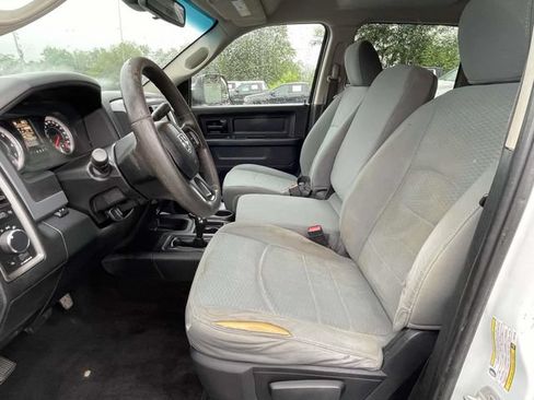 Used 2015 RAM 2500 Tradesman w/ Chrome Appearance Group AWD/4WD image 14