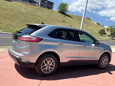 Certified 2024 Ford Edge SEL AWD/4WD image 9