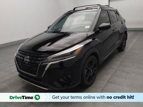 Used 2024 Nissan Kicks SR w/ SR Premium Package FWD image 1