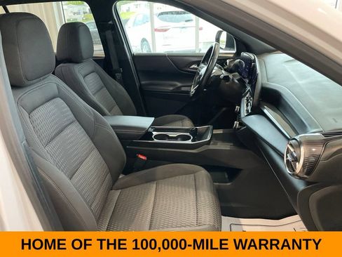 Used 2025 Chevrolet Equinox LT AWD/4WD image 22