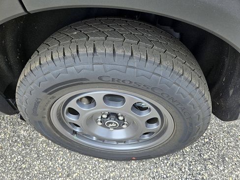 New 2024 Ford Bronco Sport Outer Banks image 11