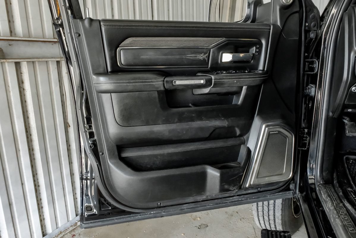 Used 2020 RAM 3500 Limited AWD/4WD image 42